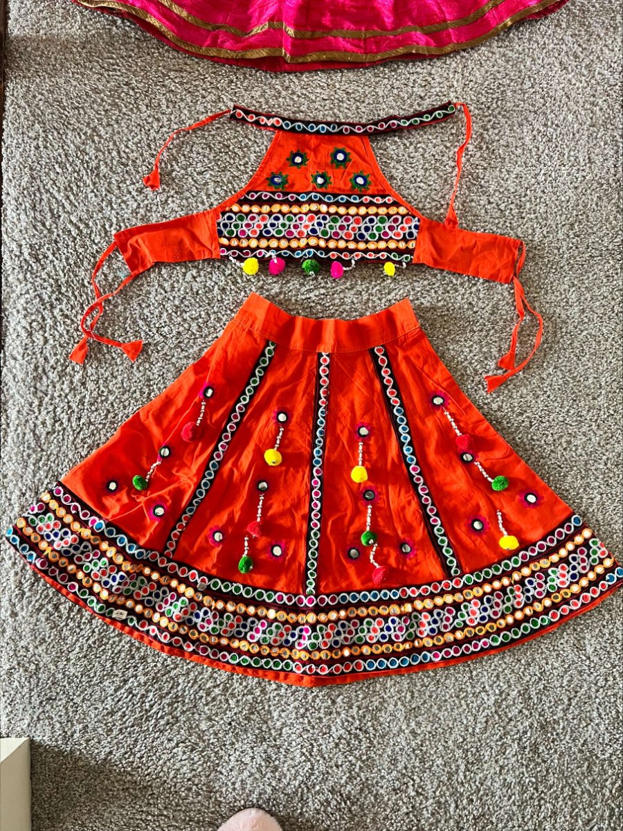 orangeish red skirt and top photo 1 of 4