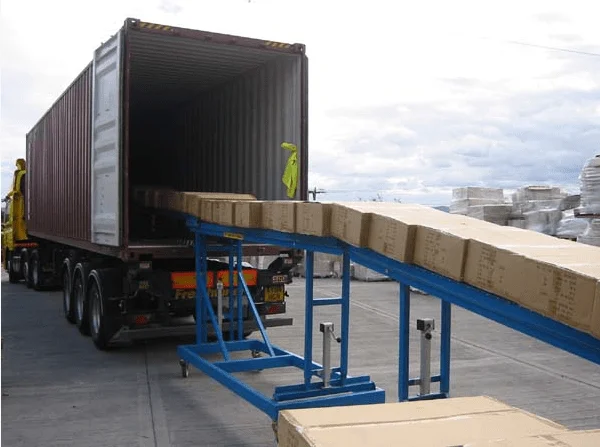 The impact of container destuffing on the environment
