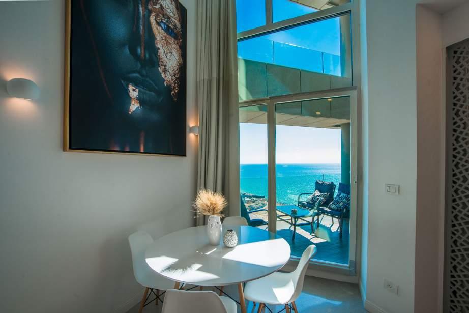 На продажу – Royal Beach SEA ONE, Тель-Авив – Photo 5 | BLUZ TLV