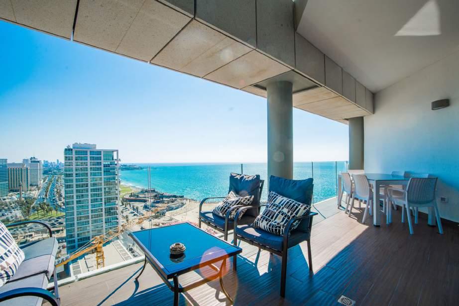 На продажу – Royal Beach SEA ONE, Тель-Авив – Photo 2 | BLUZ TLV