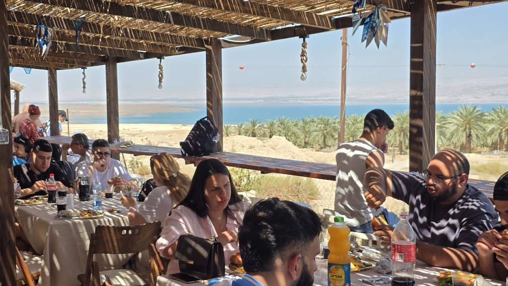 ארוחה בשרית מפנקת