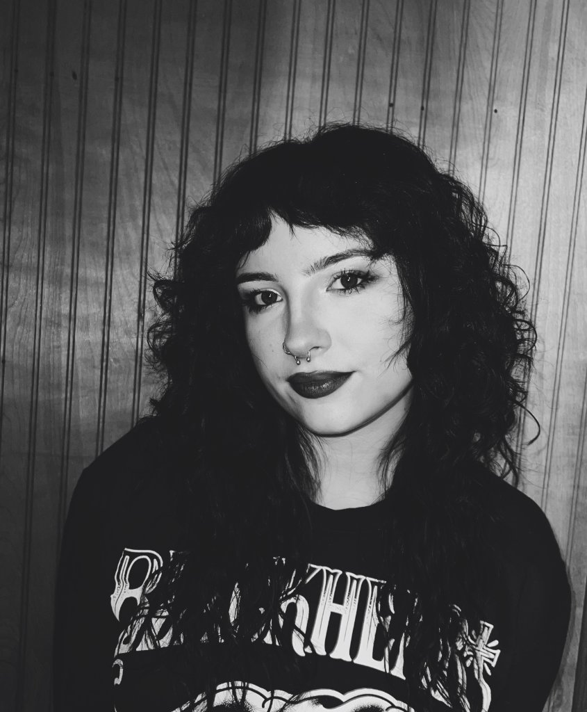 Leah Murrell, stylist at Blackheart Salon
