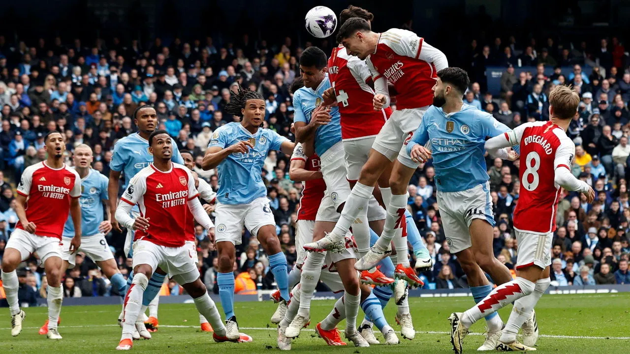 Arsenal players celebrating