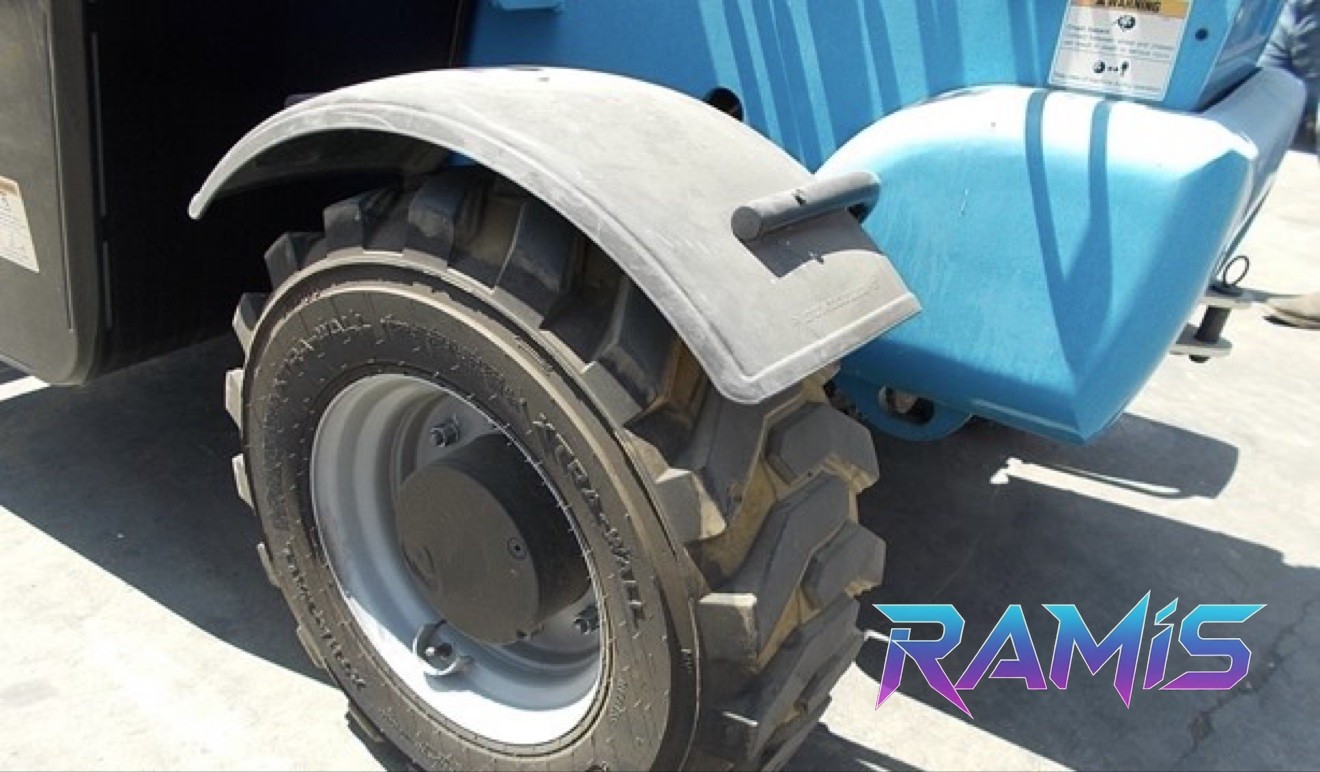 2018 Genie GTH-5519 Telehandler photo 15