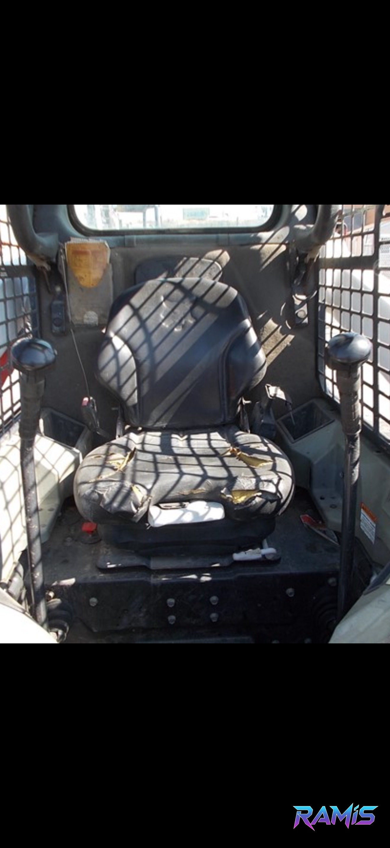 2016 Bobcat S630 Skid Steer Loader photo 2