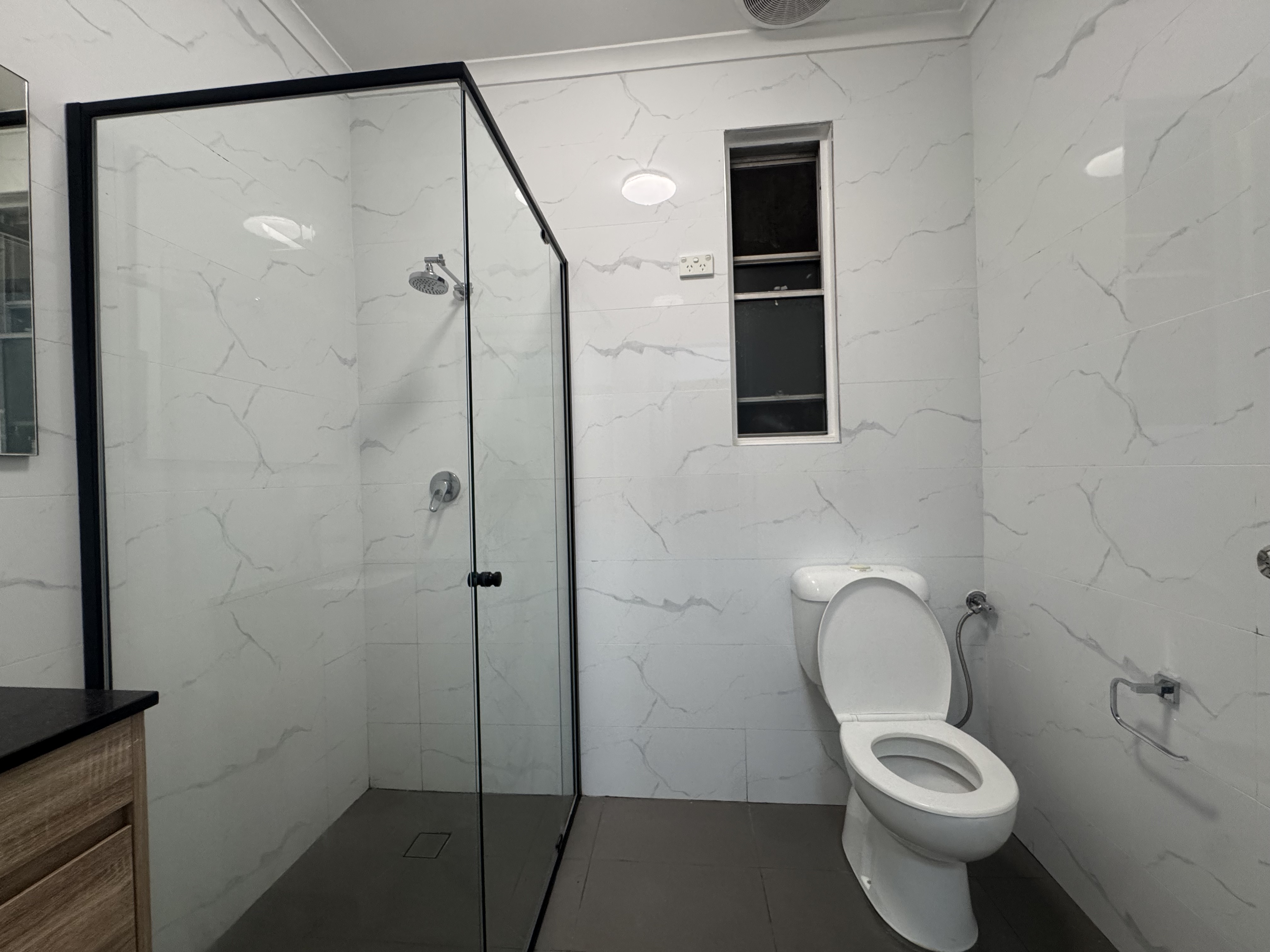 3 Bed 2 Bath Renovated Family House for Rent