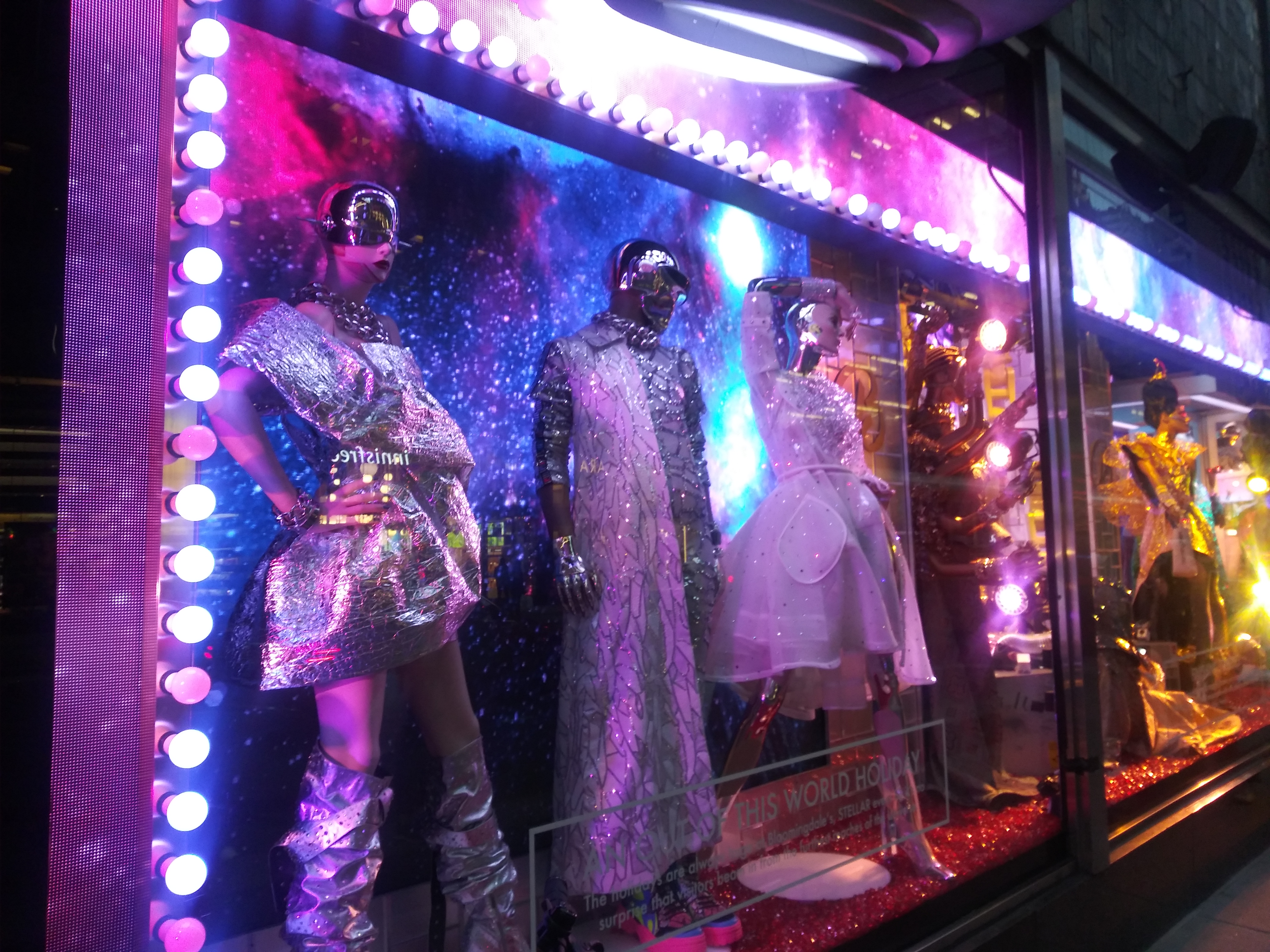 Bloomingdale's holiday window display