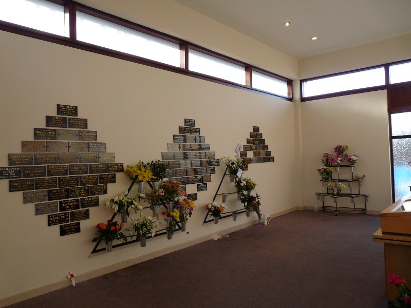 Howe Bridge Crematorium — photo 2