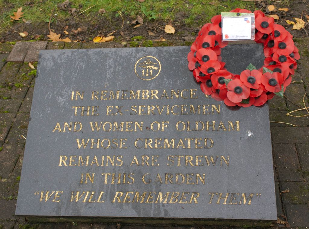 Oldham Crematorium (Hollinwood) — photo 2