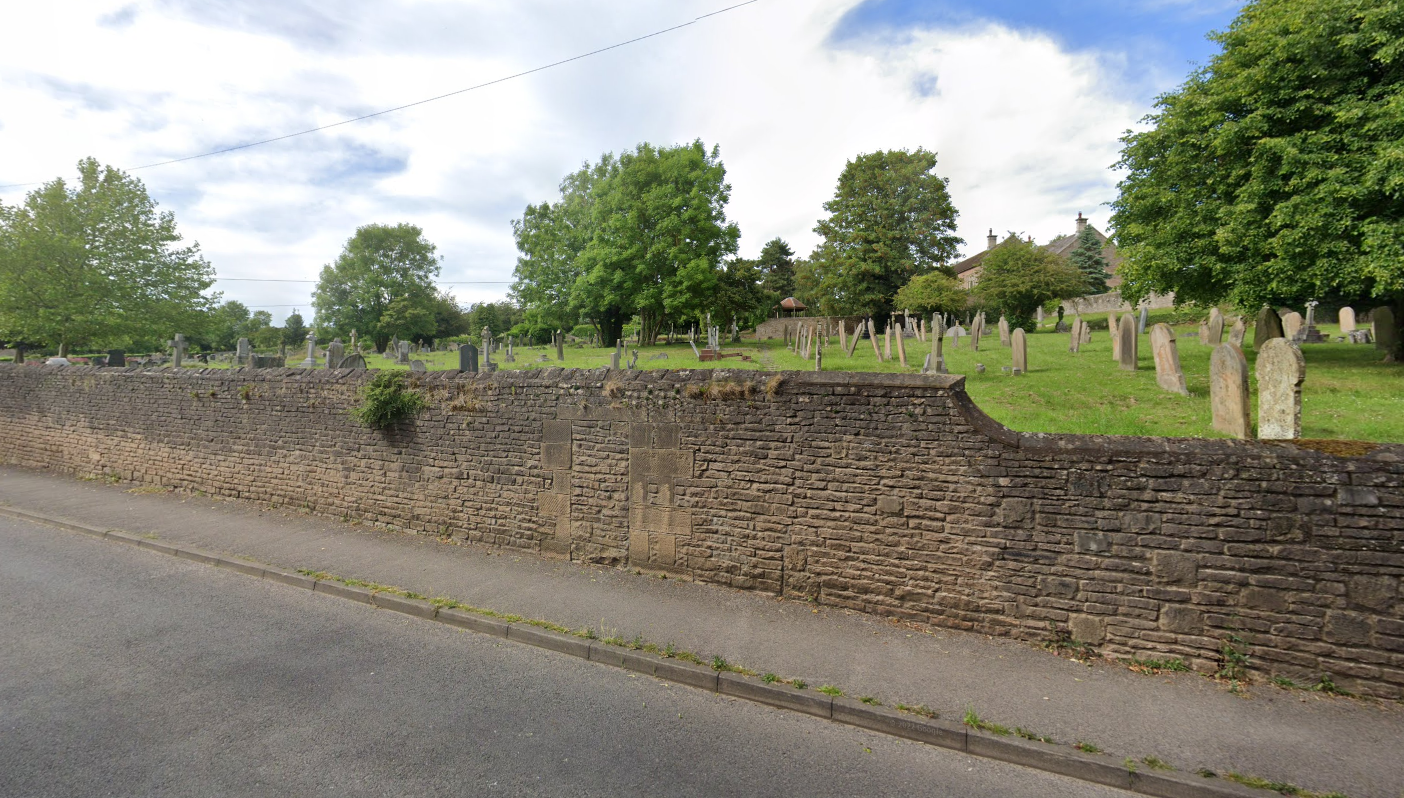 Whitwell Cemetery — photo 1