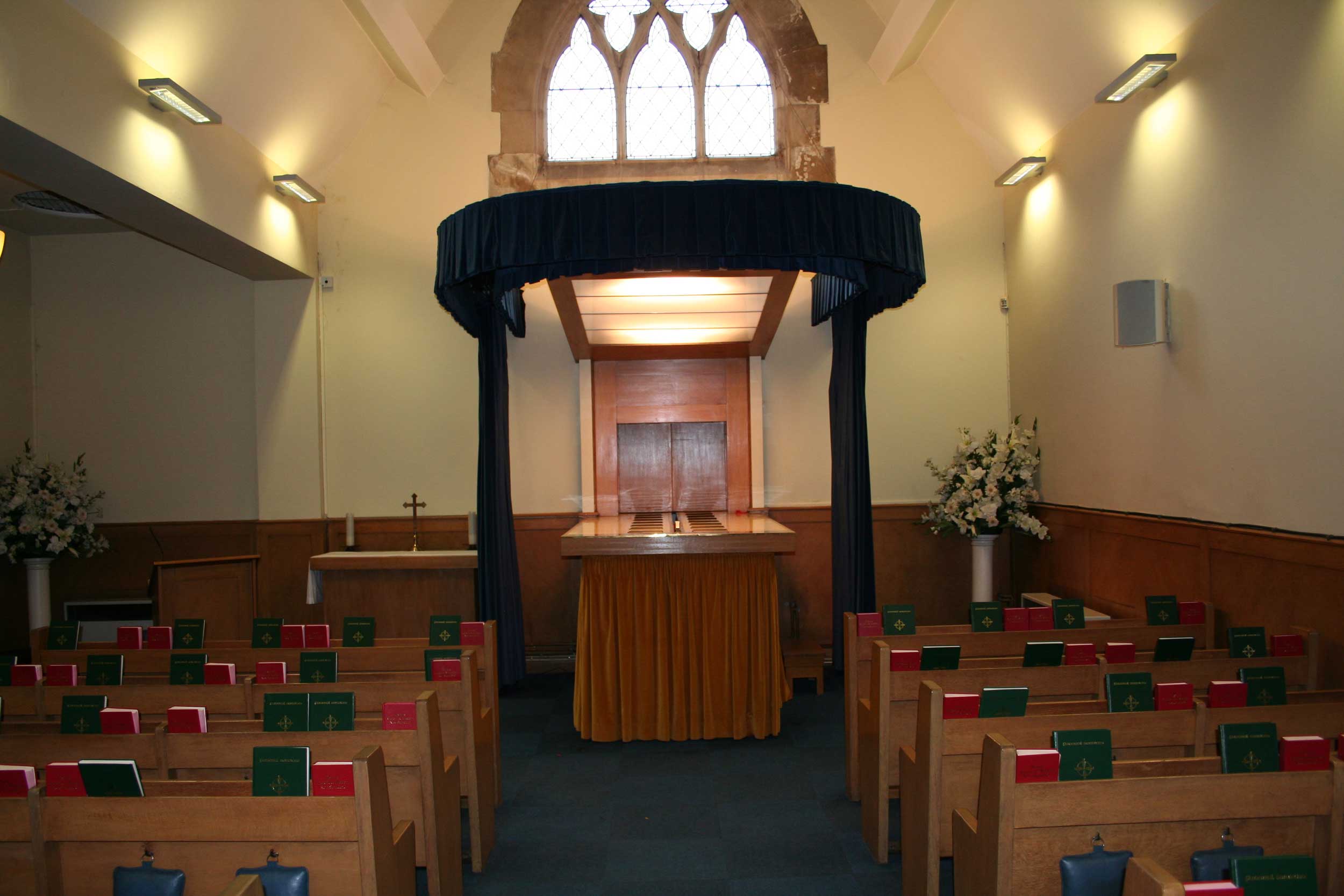 Putney Vale Crematorium — photo 3