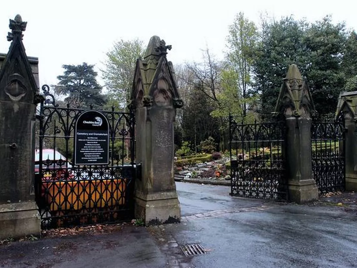 Macclesfield Crematorium — photo 3