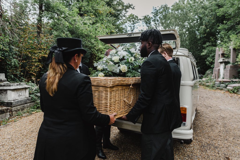 Caring local funeral directors serving London