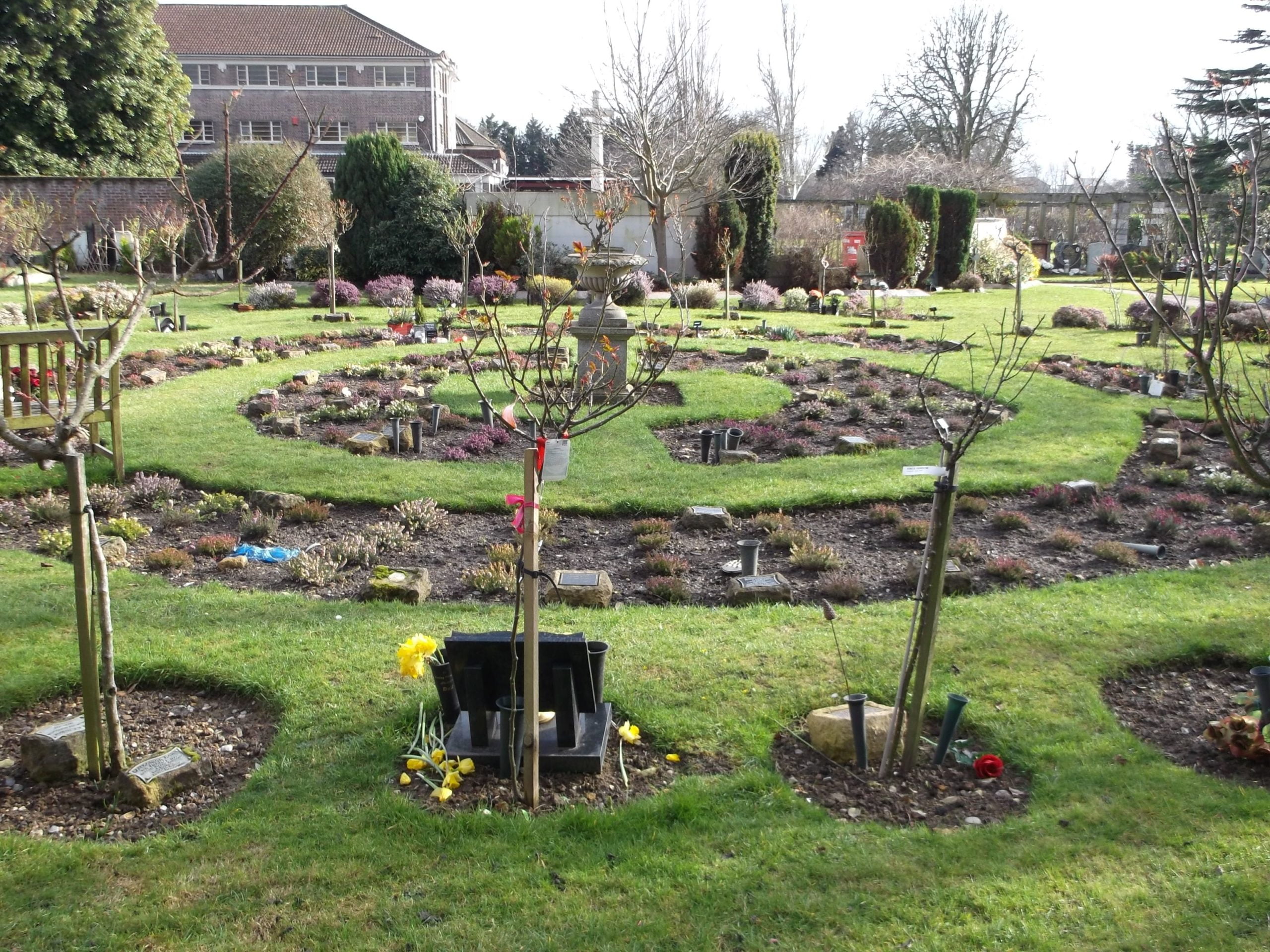 South London Crematorium — photo 2