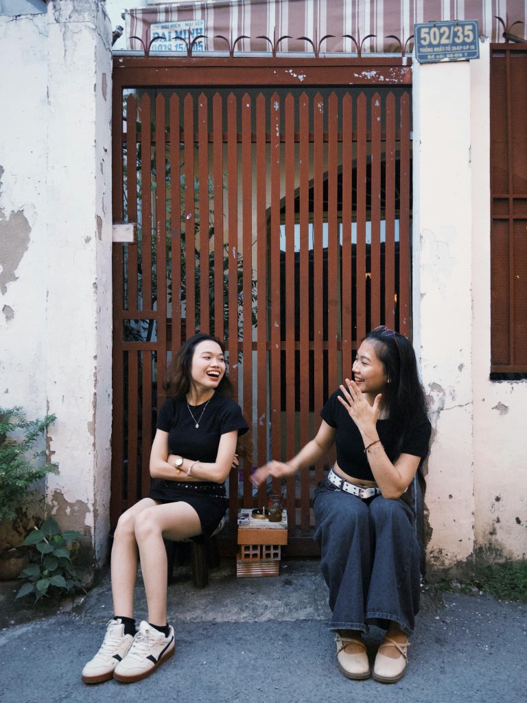 Two people sharing a story