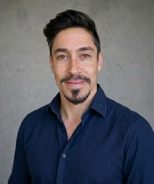 Dror Polonuer - Founder of Semek Creative House