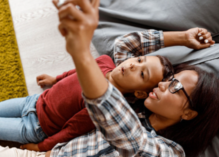 Parents’ and Carers’ Guide: Let’s talk about life online