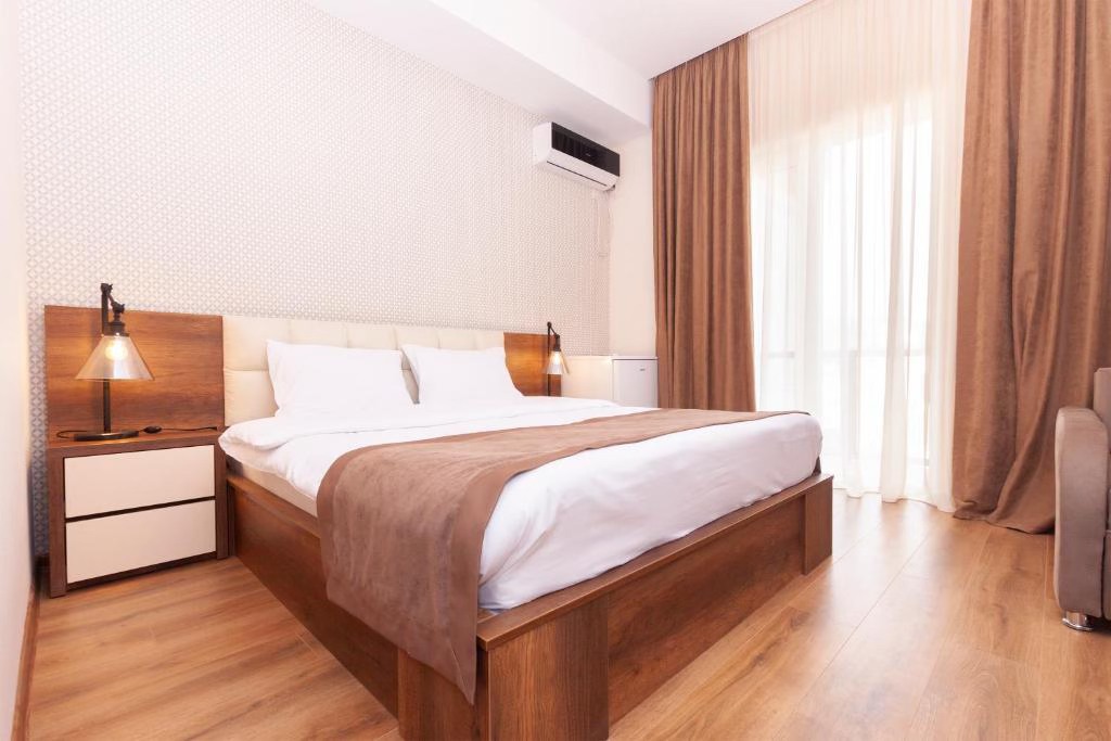 Boutique 12-Room Hotel for Sale in Tbilisi – High ROI Investment Opportunity