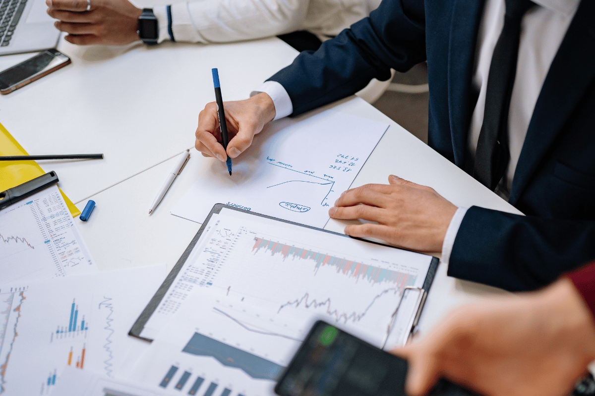 Interest Rates Are Rising Again: What It Means for Australian Business Owners, Buyers and Investors