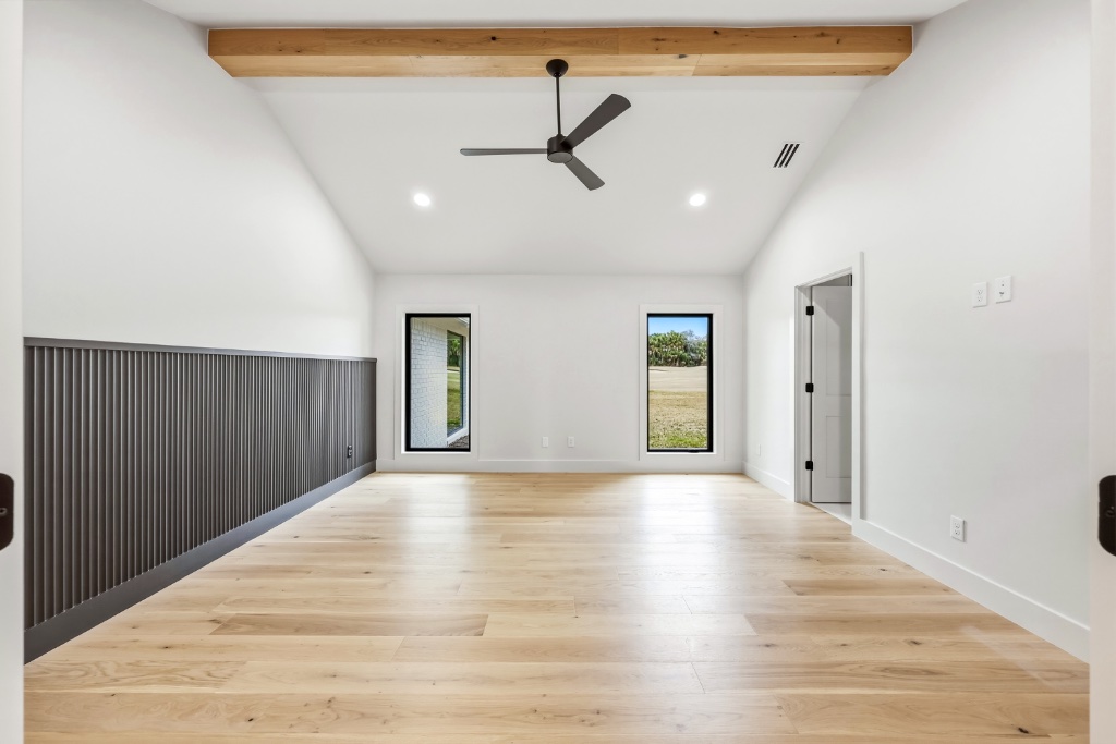 Modern Golf Course Home 2