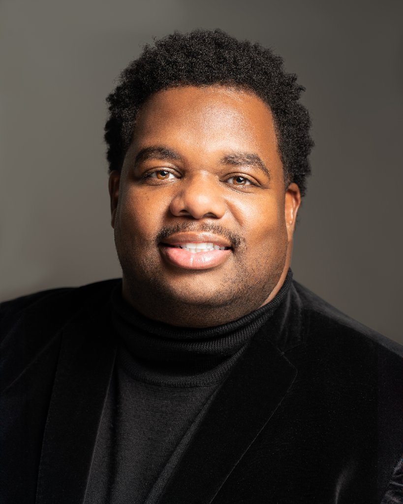 Mr.  Kenneth  Raynard Johnson