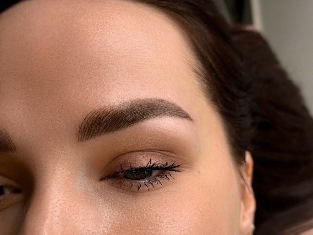 Permanent Makeup Brows