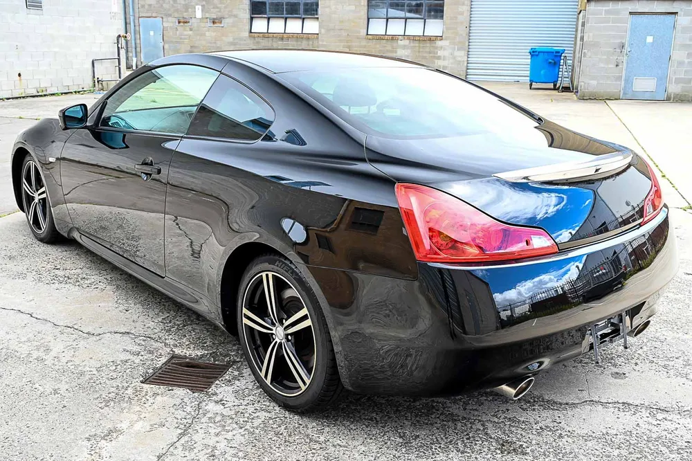 2010 Nissan Skyline Coupe - photo 8