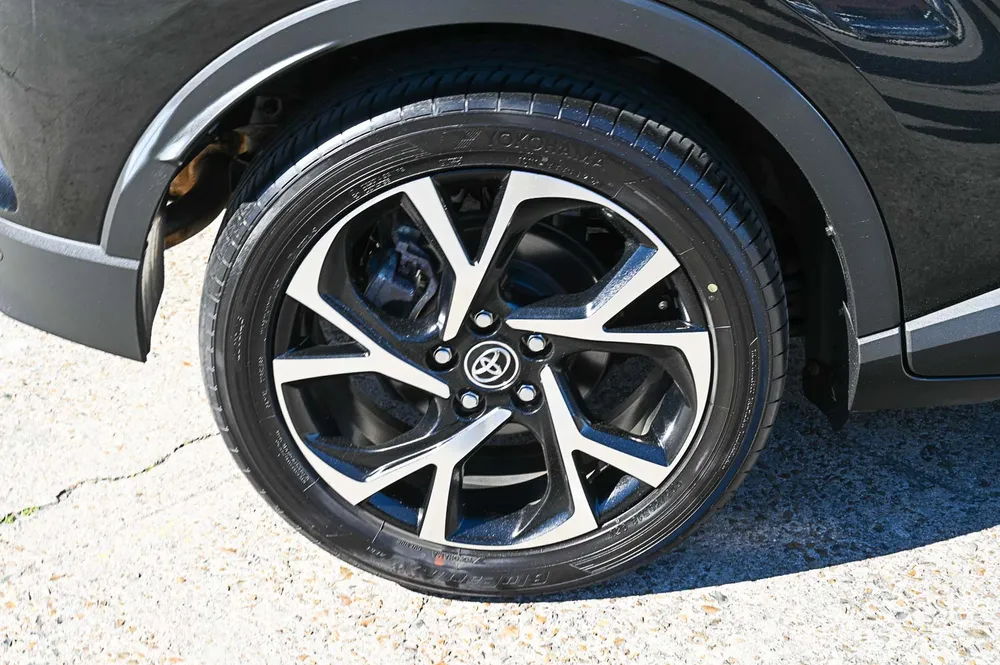 2018 Toyota C-HR G - photo 14