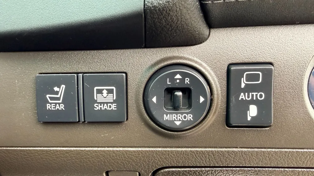 2009 Toyota Crown Hybrid HYBRID - photo 12