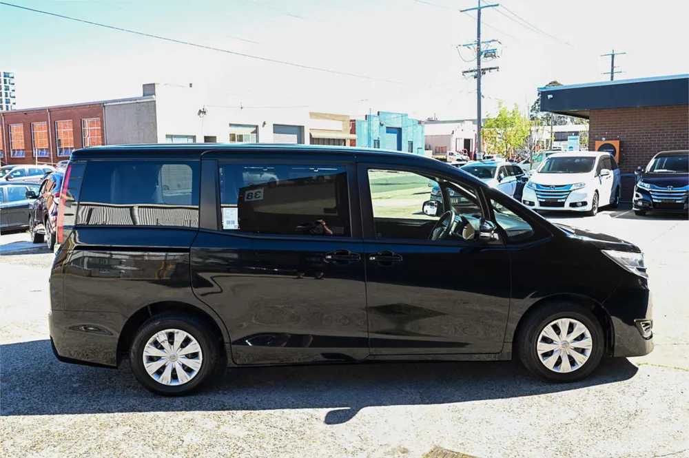 2020 Toyota Noah Side Lift Up Seat - photo 13