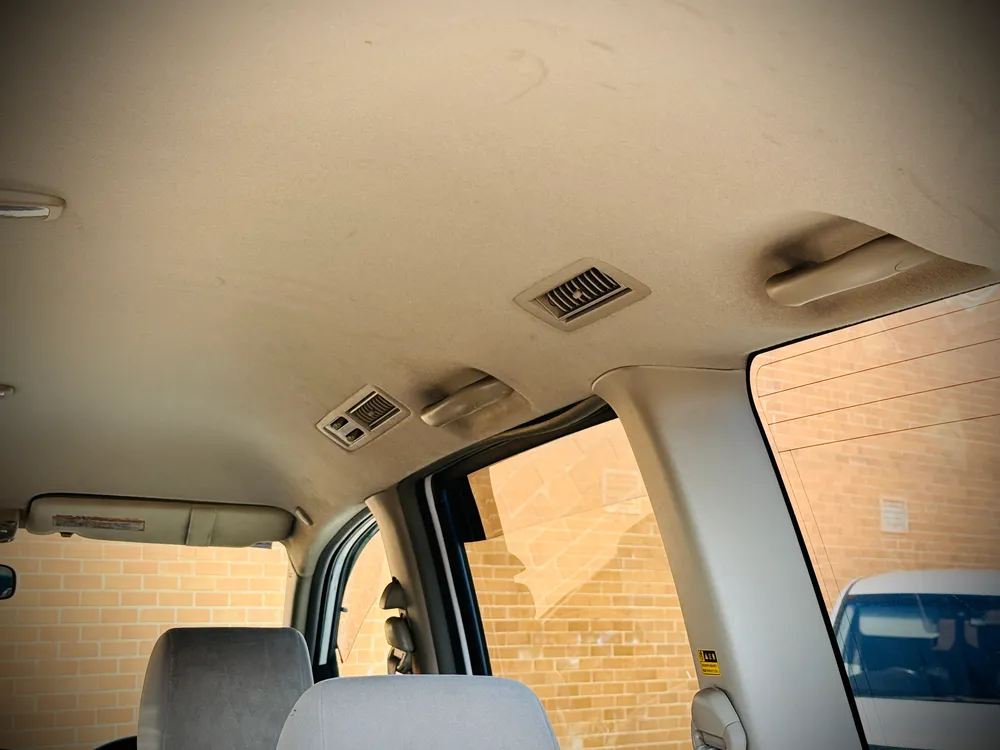 2005 Toyota Noah - photo 25