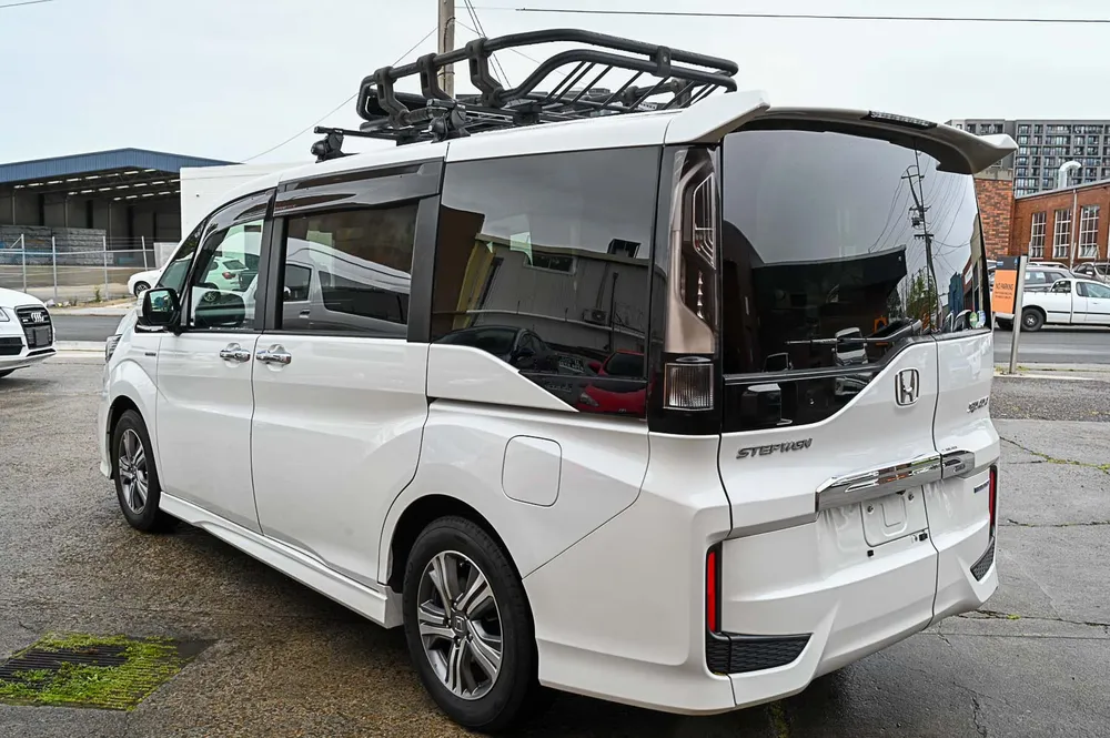 2018 Honda Stepwgn Spada G EX Sensing - photo 11