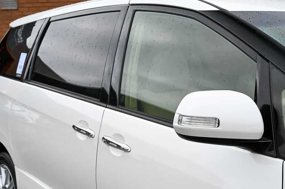 2015 Toyota Estima 4WD Hybrid - photo 3