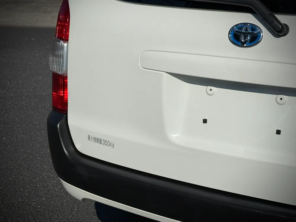 2020 Toyota Probox HYBRID GL - photo 21