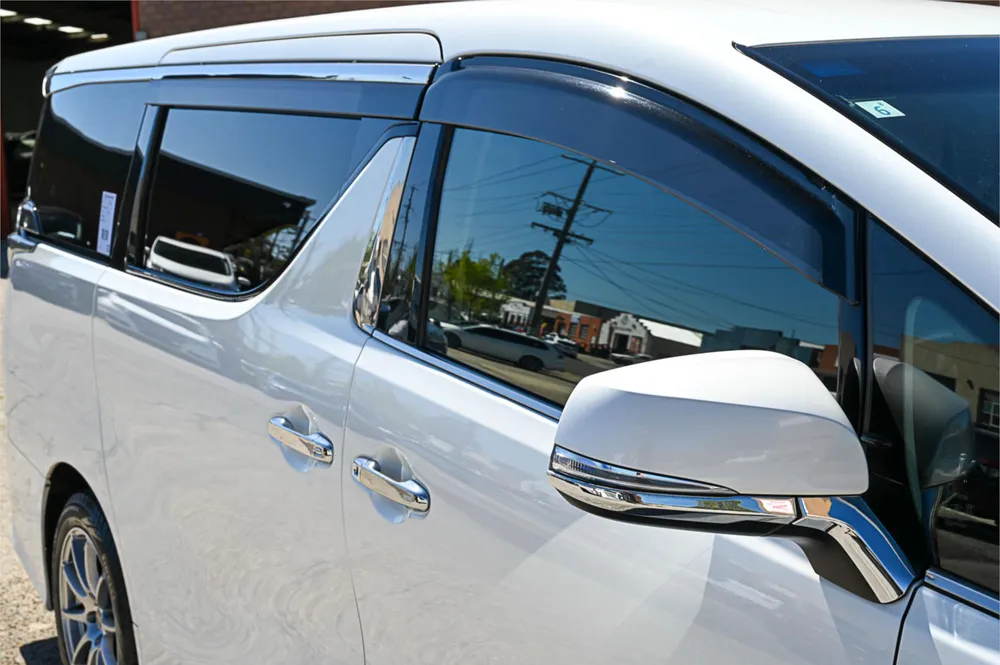 2015 Toyota Vellfire 2.5Z - photo 4