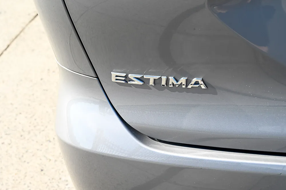 2017 Toyota Estima AERAS - photo 11