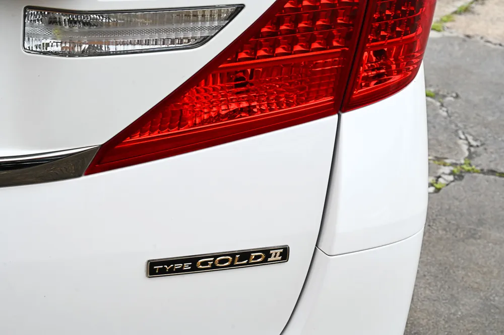 2014 Toyota Alphard 240S Type Gold 2 - photo 8