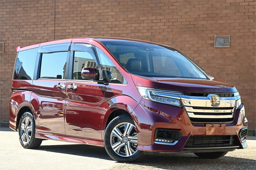 2018 Honda Stepwgn HYBRID GEX HONDA SENSING - photo 1