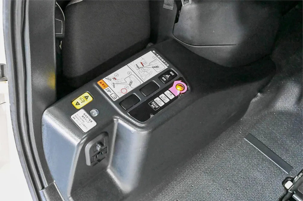 2022 Toyota Noah HV G TYPE 1 1MEI - photo 4