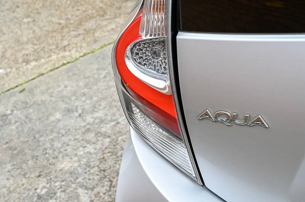 2019 Toyota Aqua S - photo 8