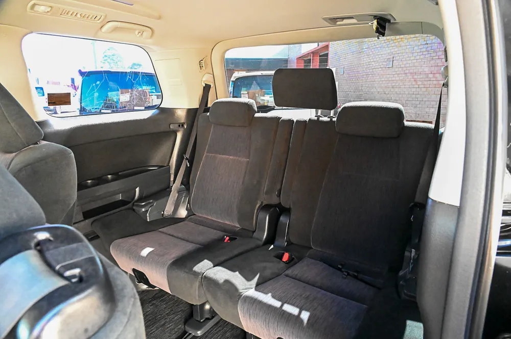 2014 Toyota Alphard 240S - photo 11