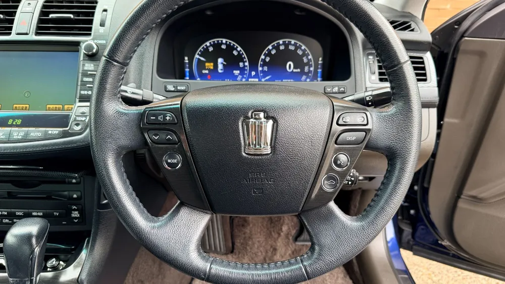 2009 Toyota Crown Hybrid HYBRID - photo 14