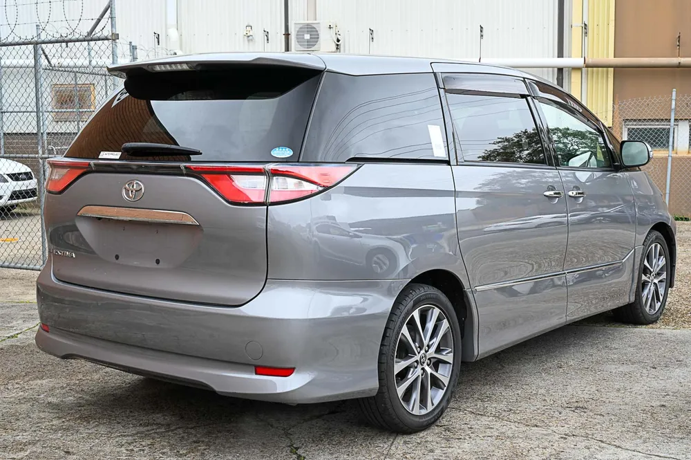 2017 Toyota Estima AERAS PREMIUM 9 INCH - photo 13