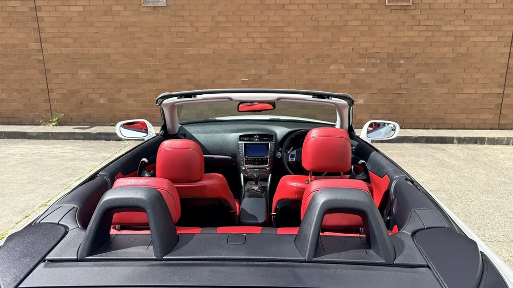2012 Lexus IS350C IS350C - photo 16