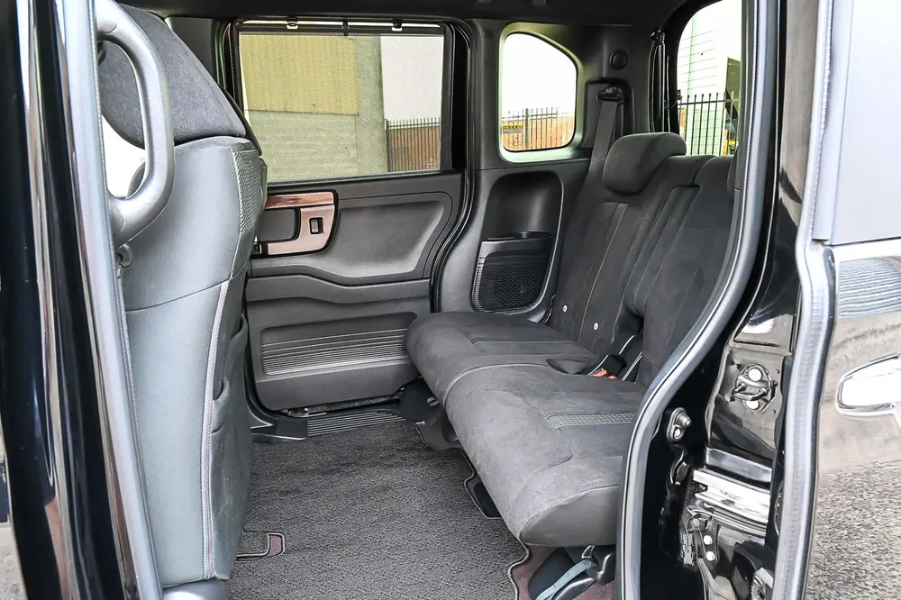 2020 Honda N-BOX CUSTOM G L HONDA SENSING - photo 23