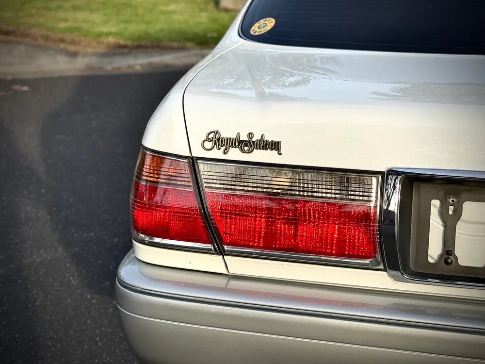 1999 Toyota Crown - photo 19