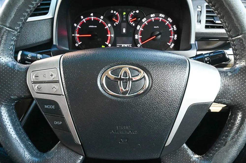 2014 Toyota Alphard 240S - photo 18