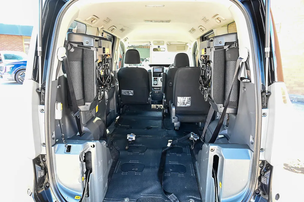 2008 Toyota Noah Welcab - photo 4