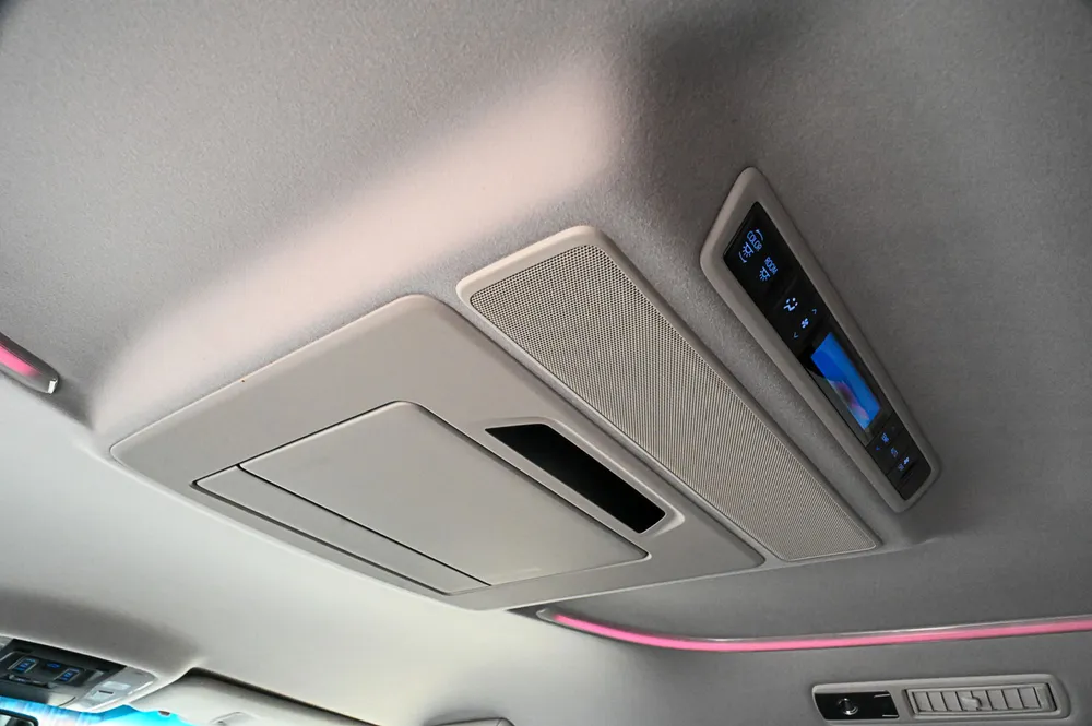 2015 Toyota Vellfire 3.5ZA G-ED - photo 5