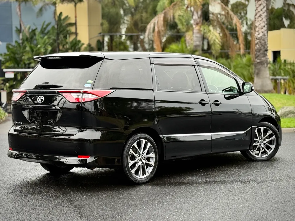 2016 Toyota Estima AERAS - photo 15